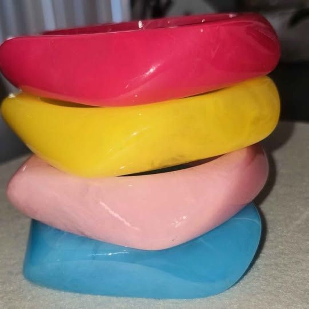Odd Shaped Squared Resin Bangle 4 Piece Bracelets